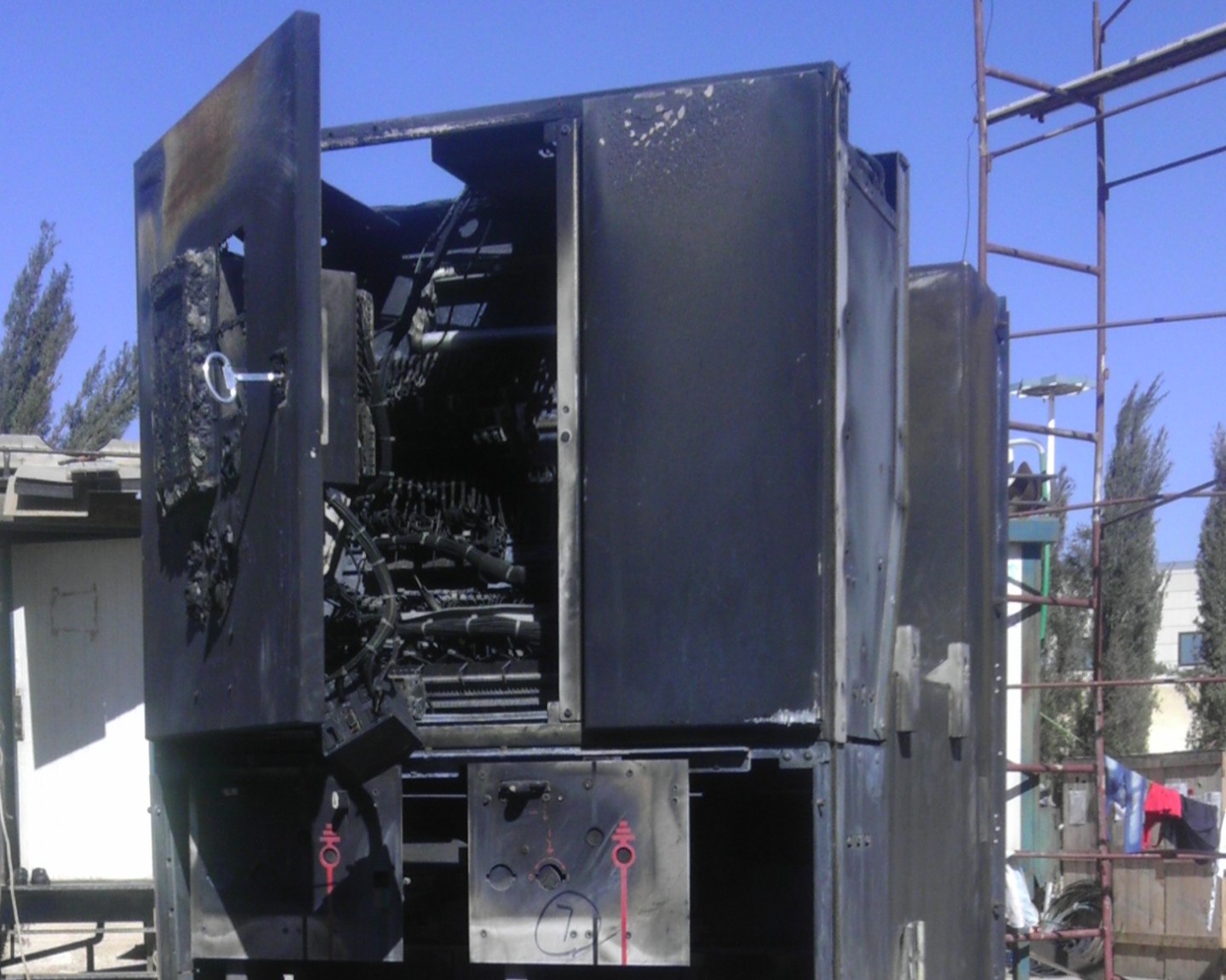 Contract 21/2012 - Image 3