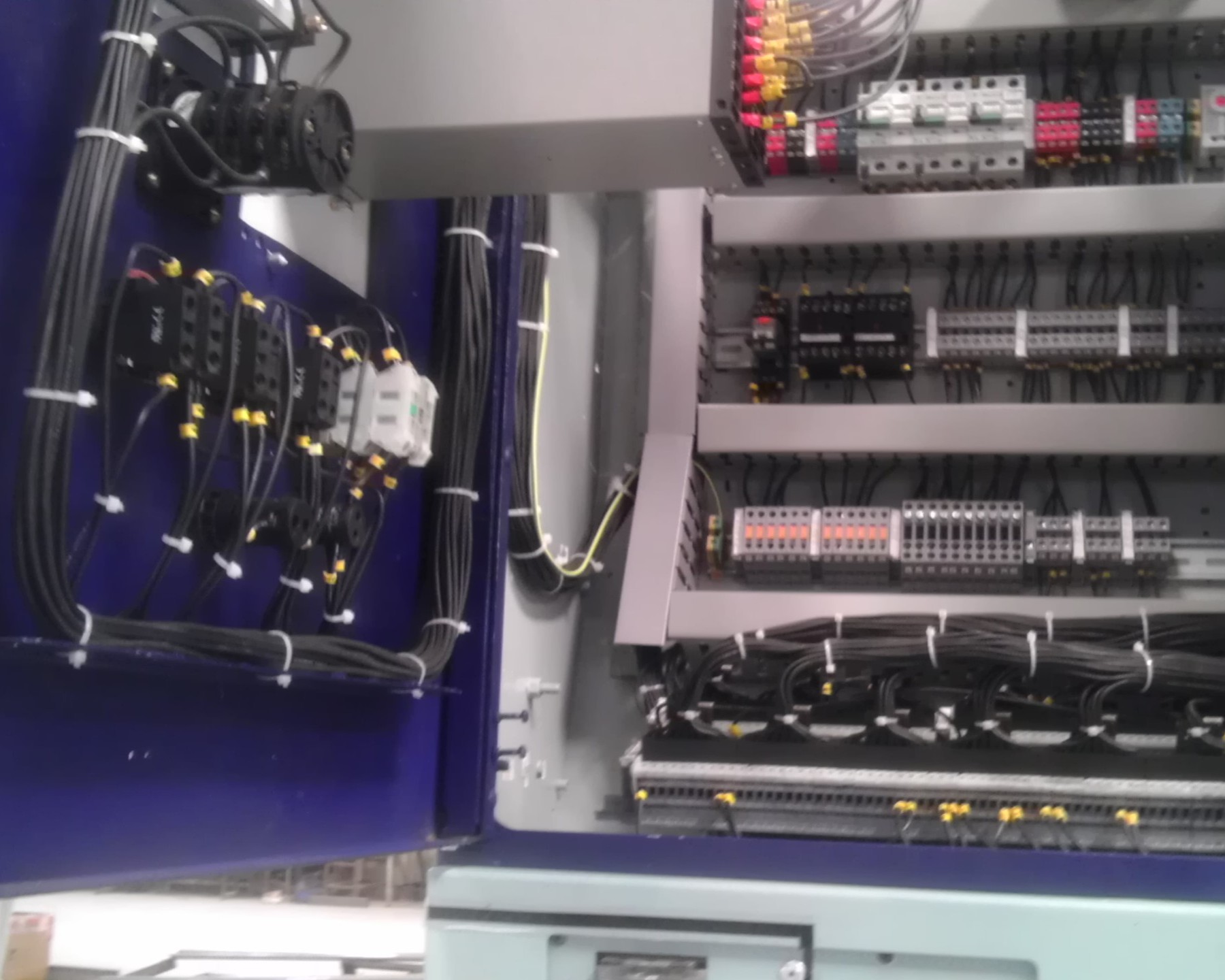 Contract 21/2012 - Image 6