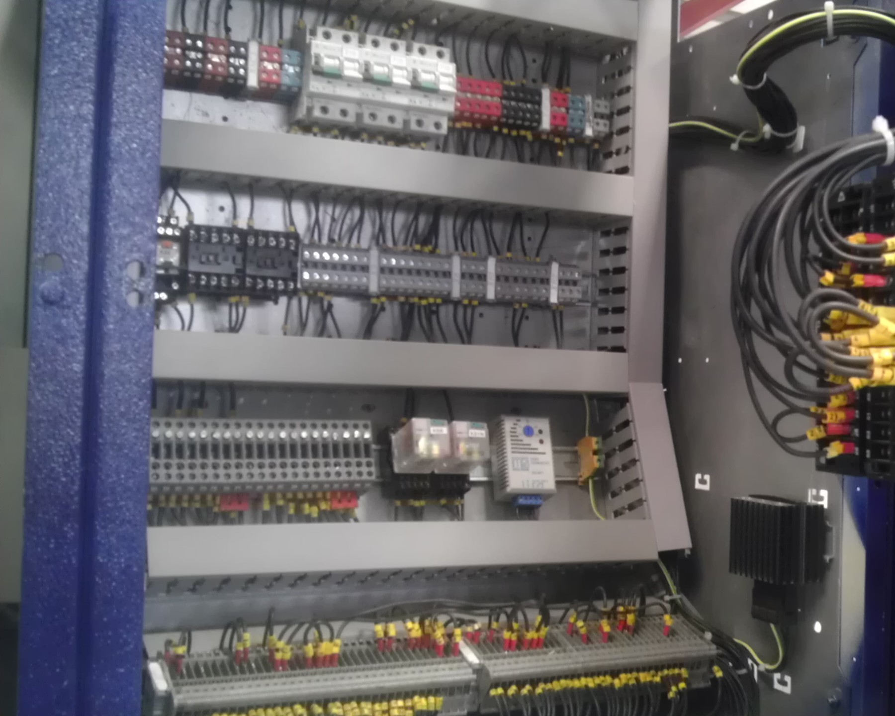 Contract 21/2012 - Image 8